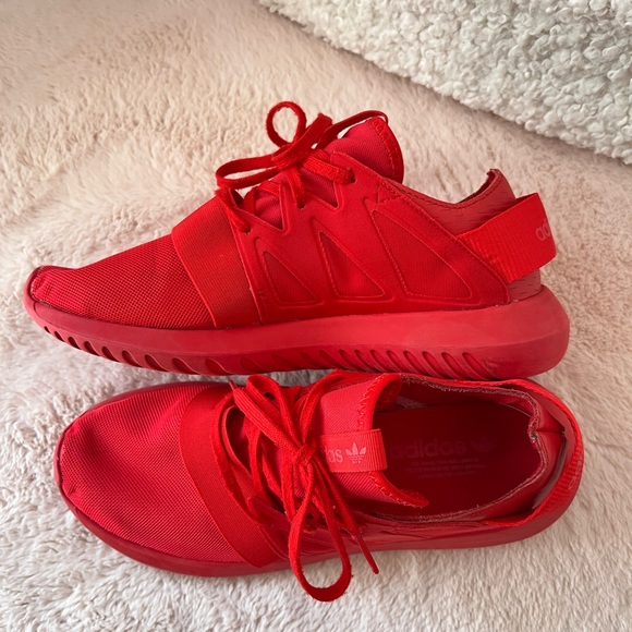 Adidas Tubular Viral Red Running Shoes / Tennis Shoes / Sneakers - Picture 1 of 10